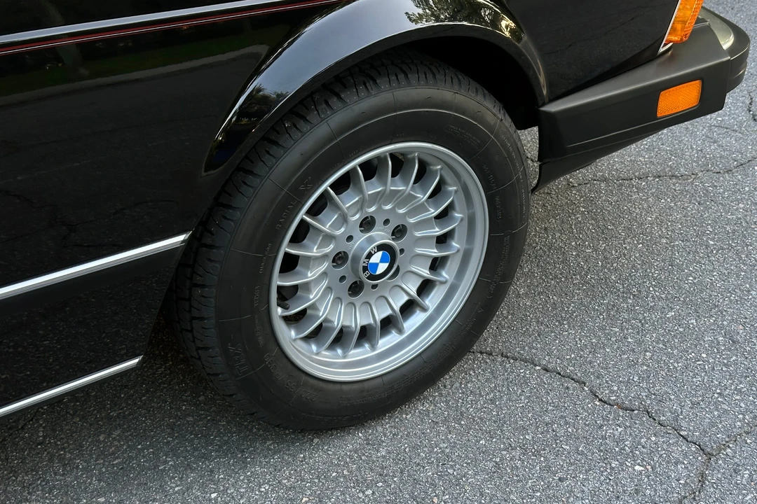 1983 BMW E24 6 Series - Image 30 of 31
