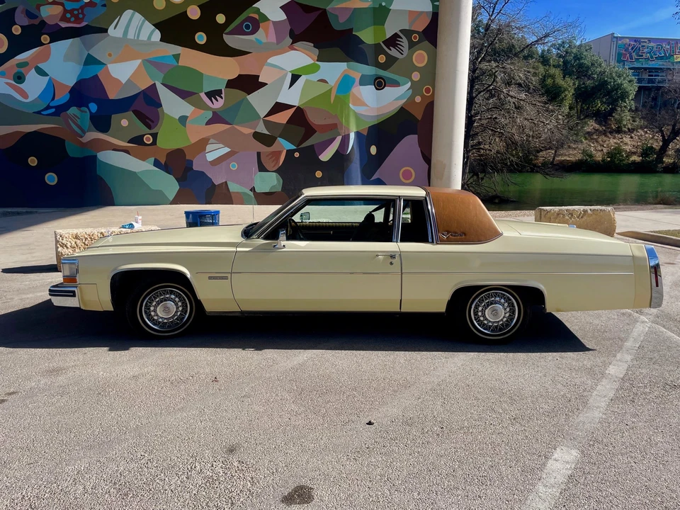 1983 Cadillac DeVille 5th Gen - Image 3 of 31