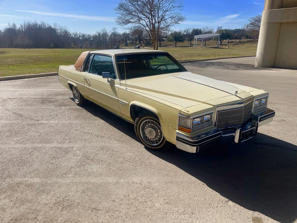 1983 Cadillac DeVille 5th Gen - Image 8 of 31