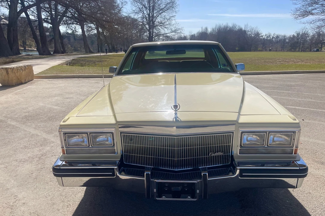 1983 Cadillac DeVille 5th Gen - Image 9 of 31