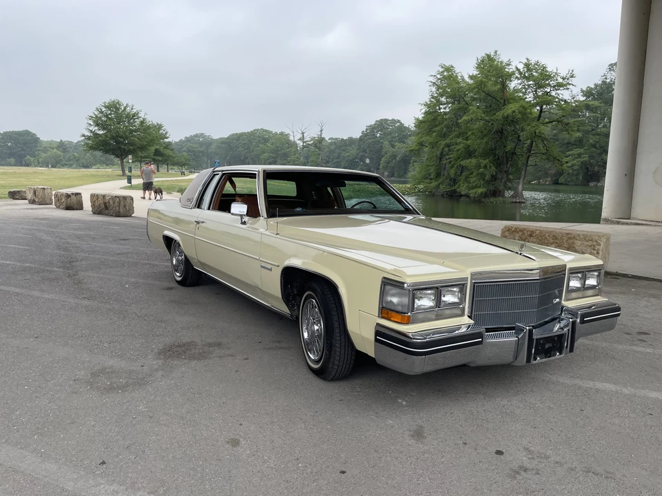 1983 Cadillac DeVille 5th Gen - Image 13 of 31