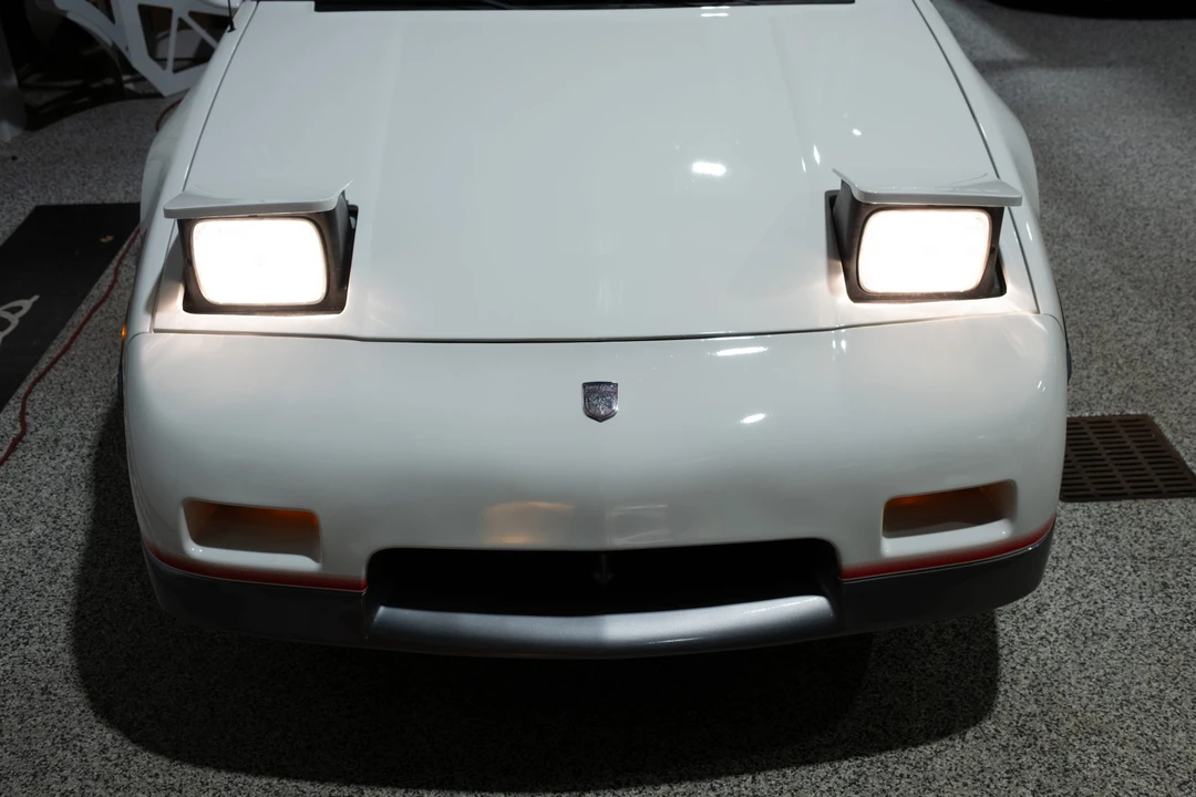 1984 Pontiac Fiero - Image 30 of 31