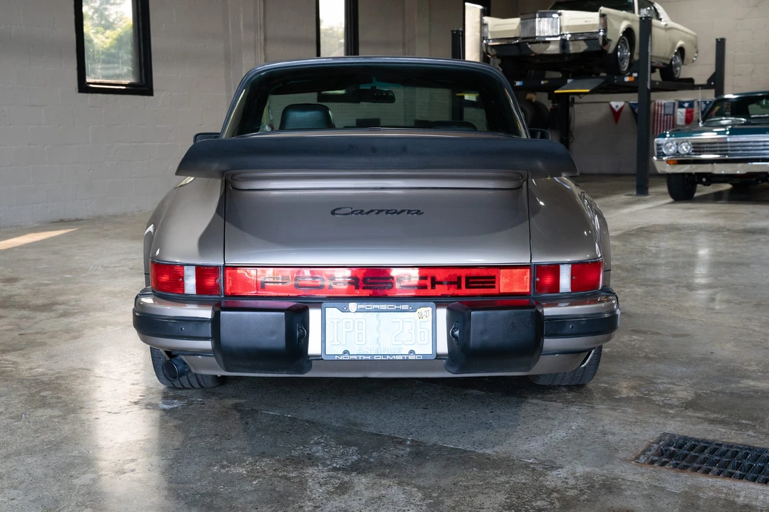 1984 Porsche 911 Carrera 3.2 - Image 11 of 31