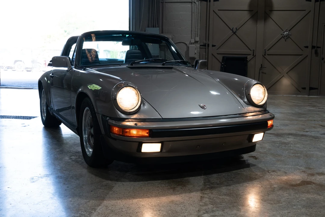 1984 Porsche 911 Carrera 3.2 - Image 16 of 31