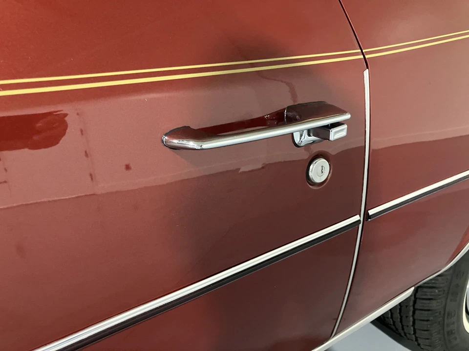 1985 Buick Riviera 4th-7th Gen - Image 25 of 31