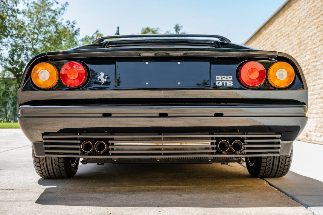 1986 Ferrari 328 GTB - Image 8 of 31