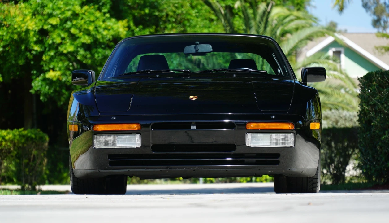 1986 Porsche 944 Turbo - Image 13 of 31