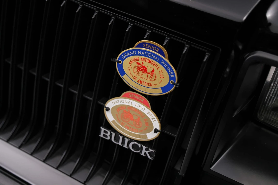 1987 Buick Grand National - Image 27 of 31