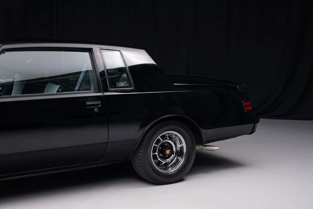 1987 Buick Grand National - Image 30 of 31