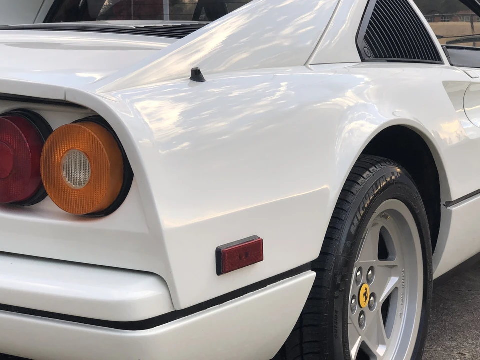 1987 Ferrari 328 GTS - Image 19 of 31