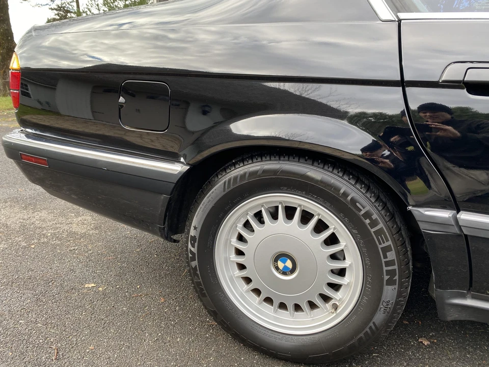 1988 BMW E32 7 Series - Image 28 of 31