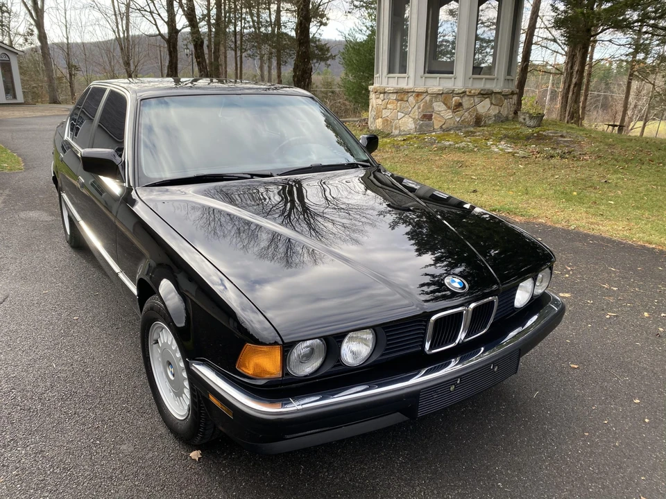 1988 BMW E32 7 Series - Image 5 of 31