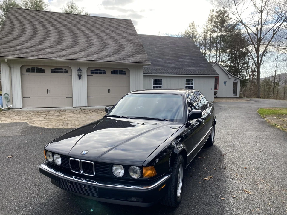 1988 BMW E32 7 Series - Image 11 of 31