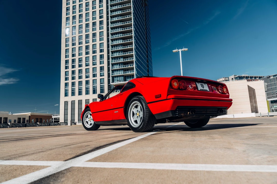 1988 Ferrari 328 GTS - Image 18 of 31