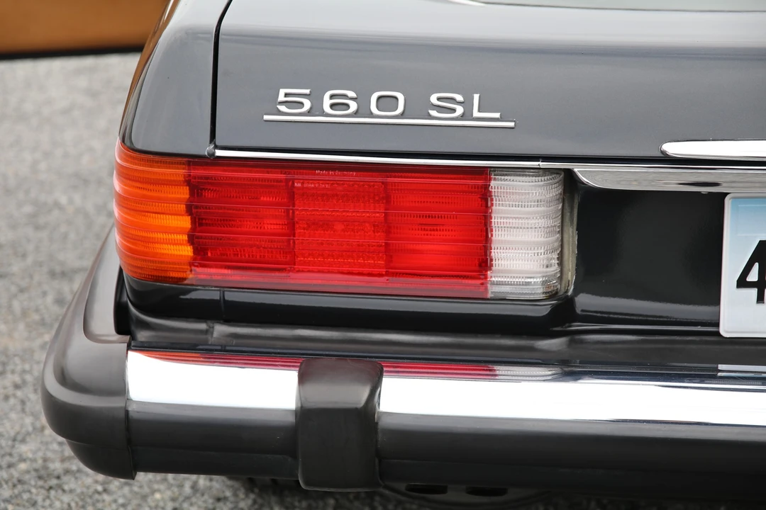 1988 Mercedes-Benz R107 SL-Class - Image 18 of 31