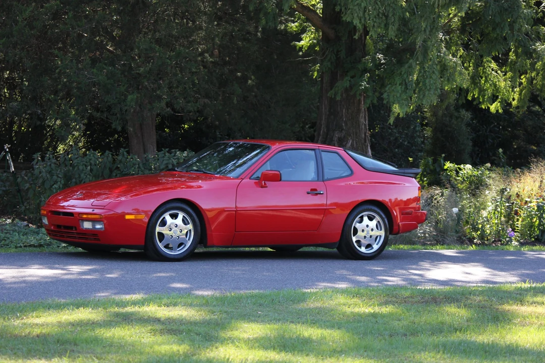 1988 Porsche 944 Turbo - Image 6 of 31