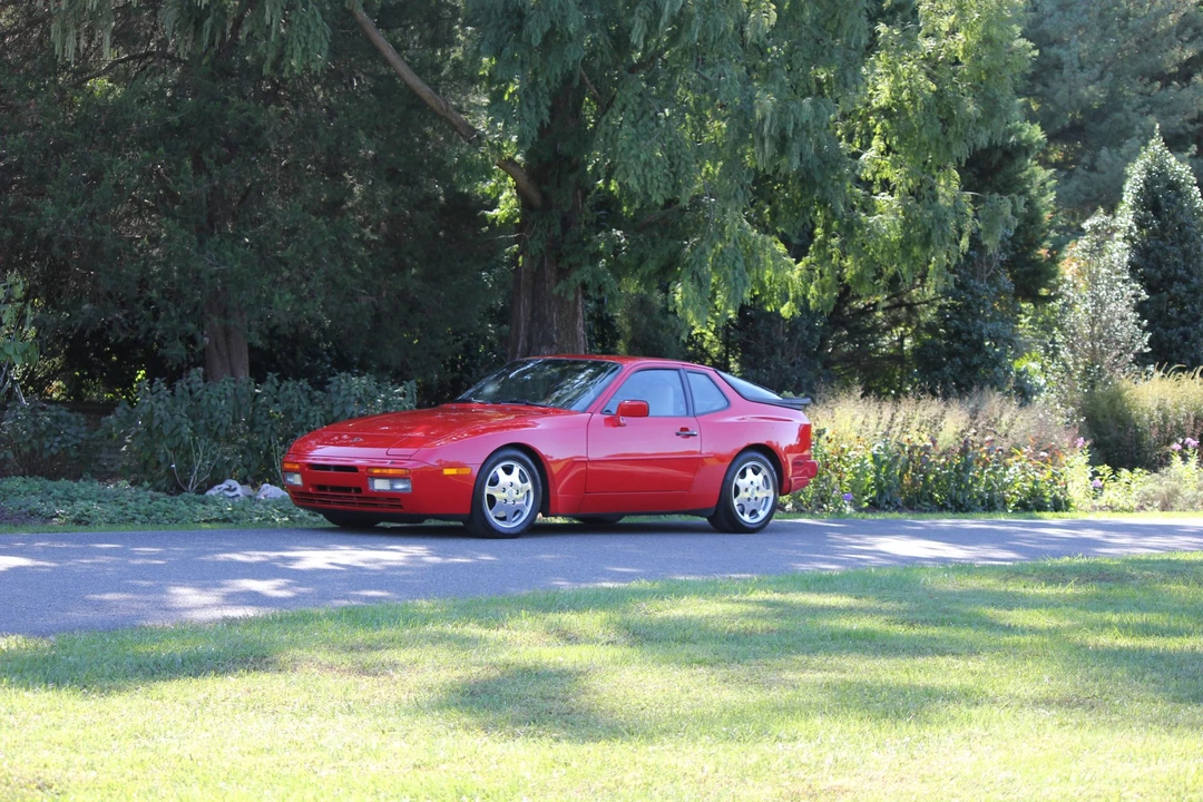 1988 Porsche 944 Turbo - Image 7 of 31