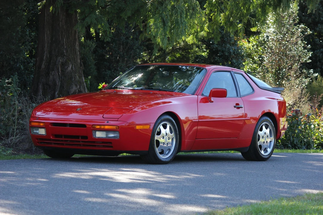 1988 Porsche 944 Turbo - Image 9 of 31