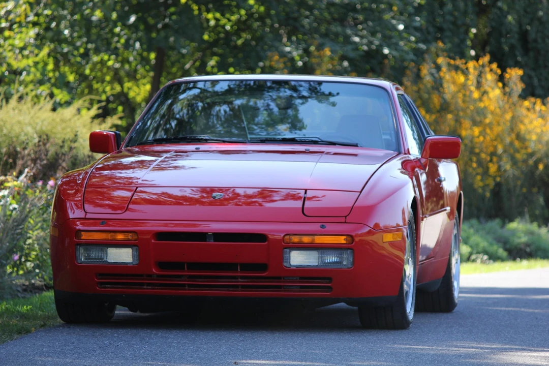 1988 Porsche 944 Turbo - Image 11 of 31