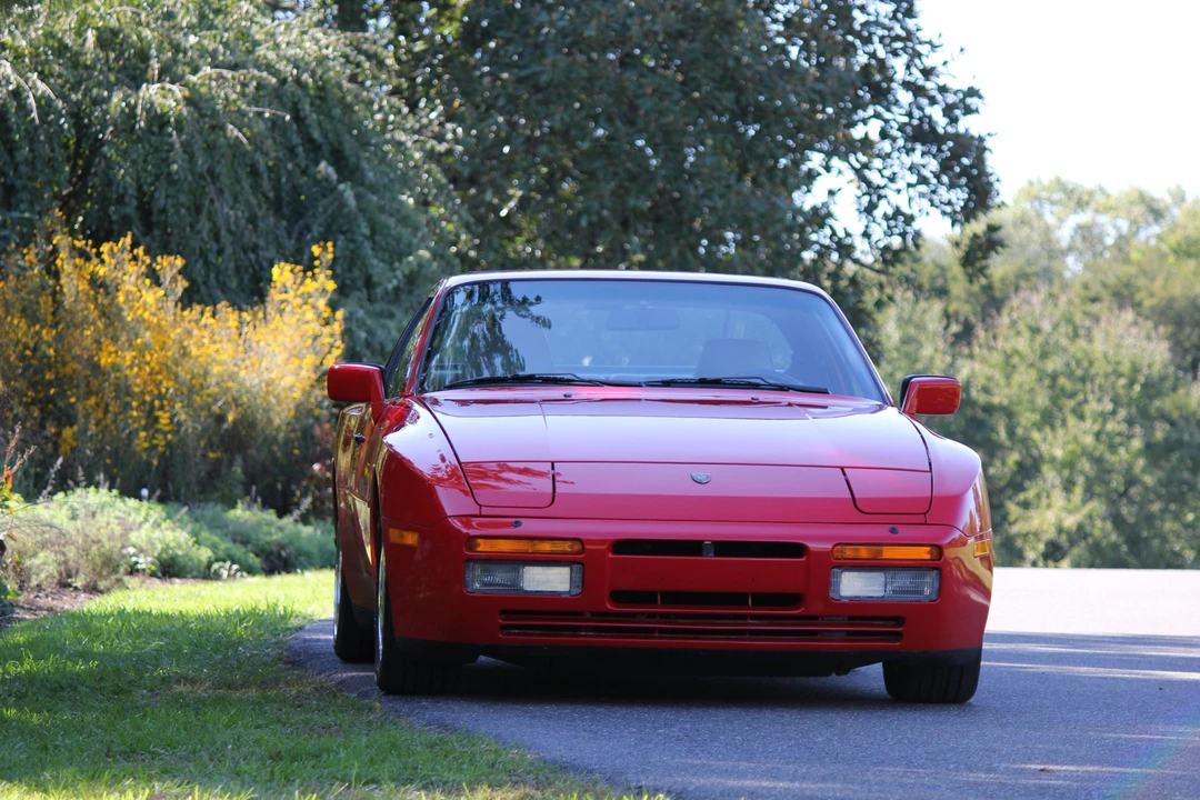 1988 Porsche 944 Turbo - Image 17 of 31