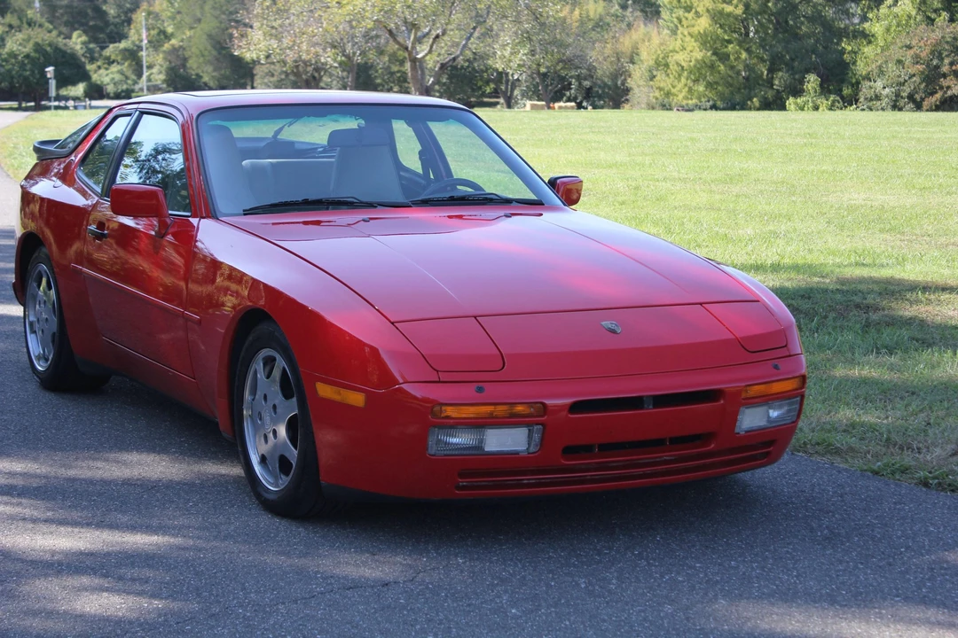 1988 Porsche 944 Turbo - Image 22 of 31