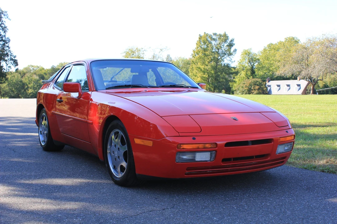 1988 Porsche 944 Turbo - Image 23 of 31
