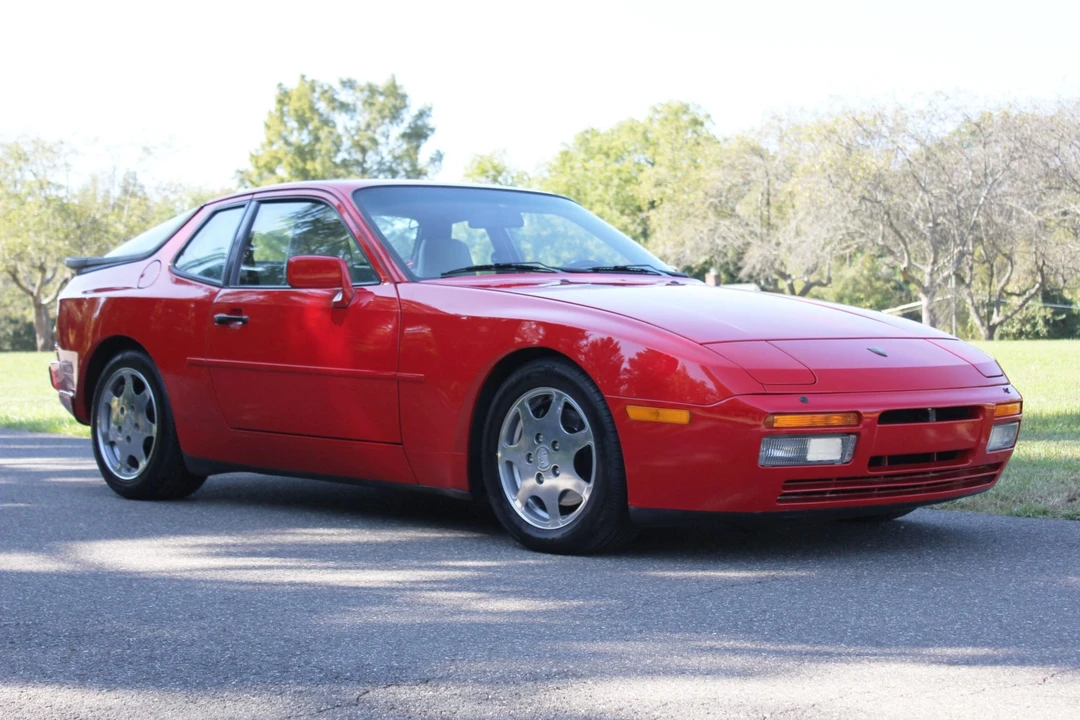 1988 Porsche 944 Turbo - Image 28 of 31