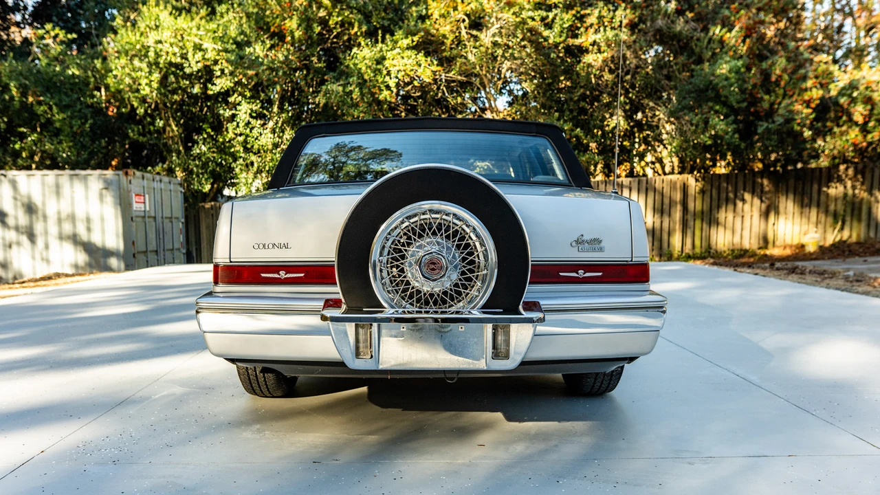 1989 Cadillac Seville - Image 12 of 31