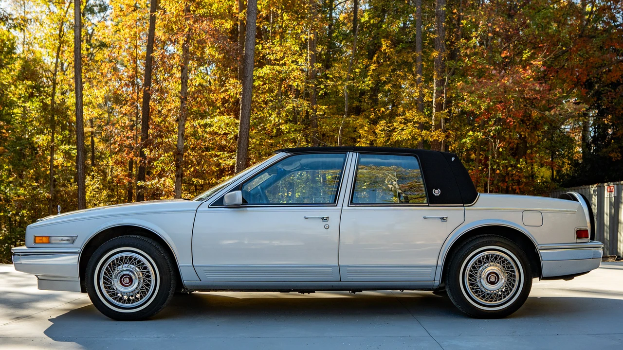 1989 Cadillac Seville - Image 16 of 31