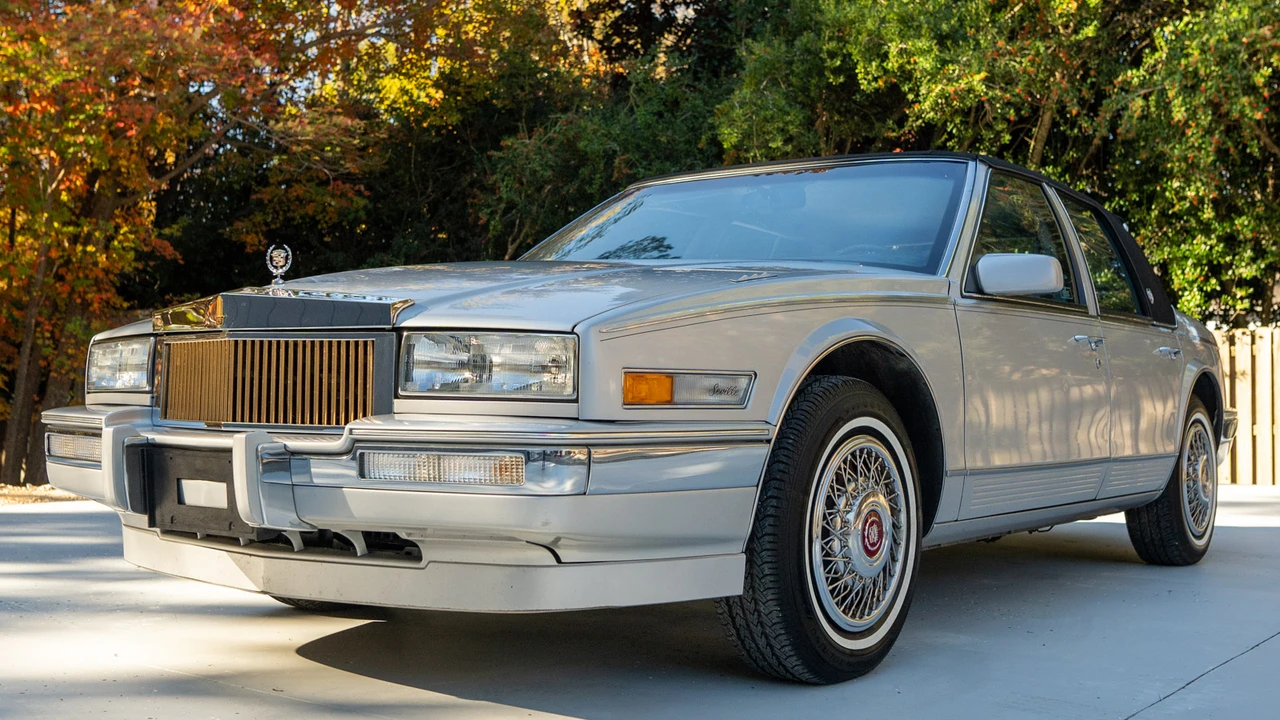 1989 Cadillac Seville - Image 2 of 31