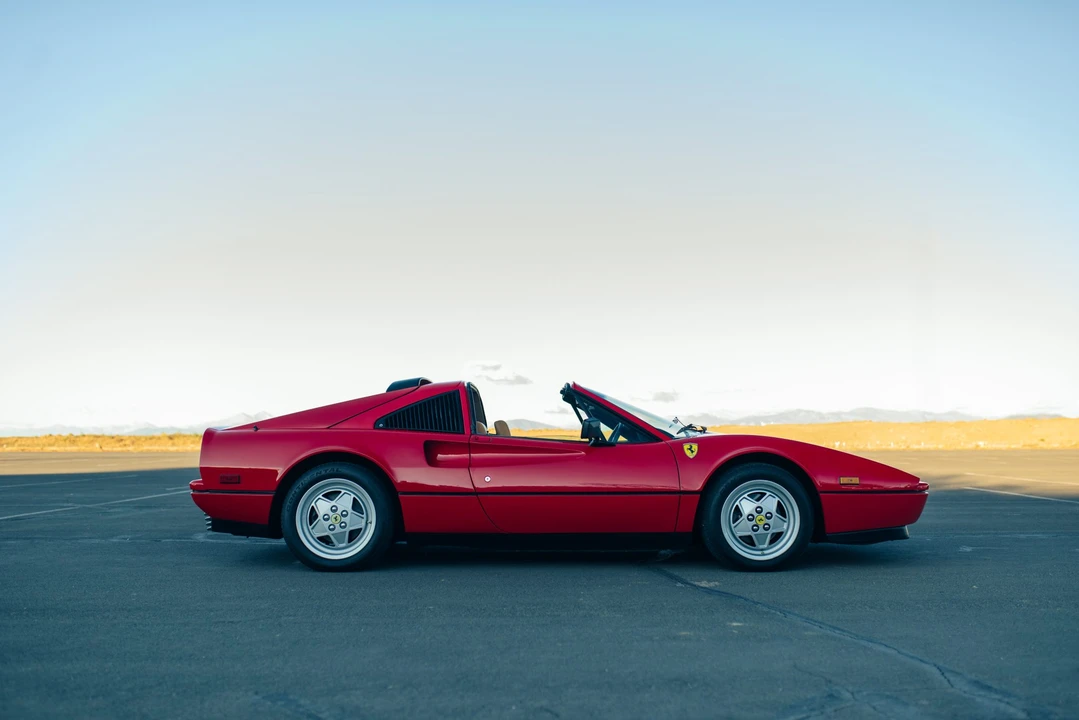 1989 Ferrari 328 GTS - Image 8 of 31