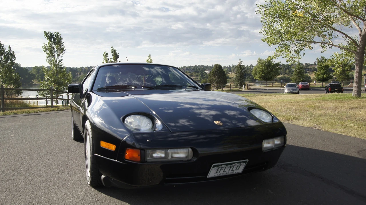 1989 Porsche 928 S4 - Image 18 of 31
