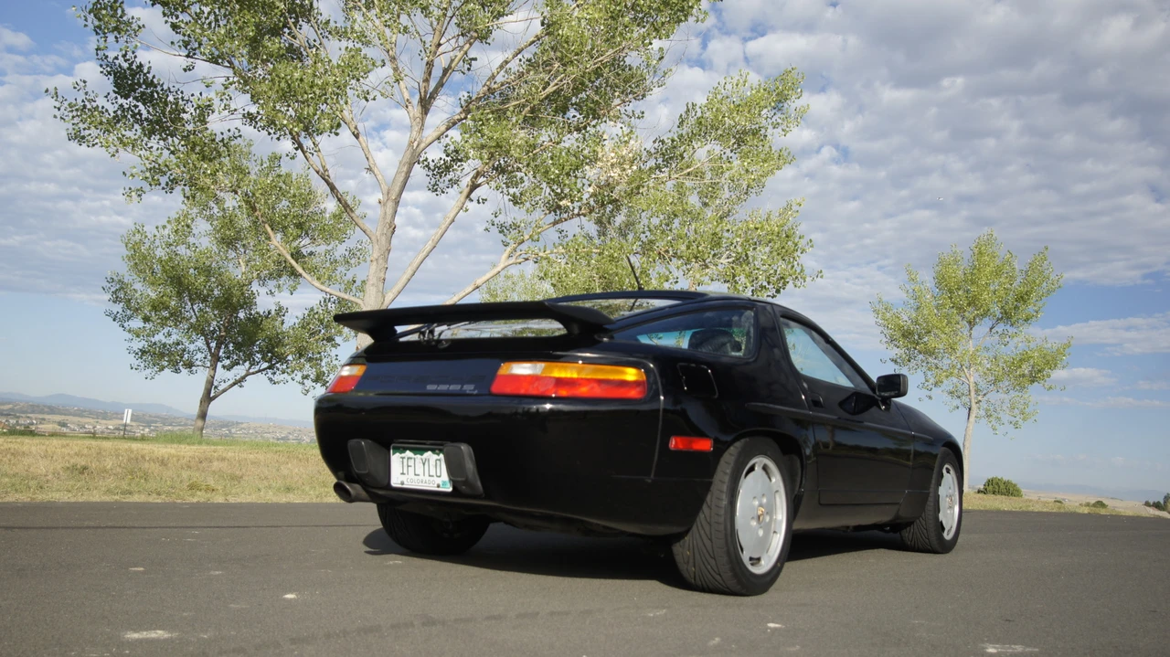 1989 Porsche 928 S4 - Image 4 of 31