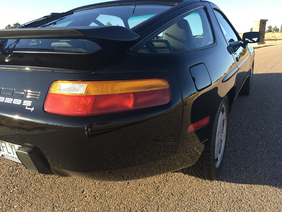 1989 Porsche 928 S4 - Image 22 of 31