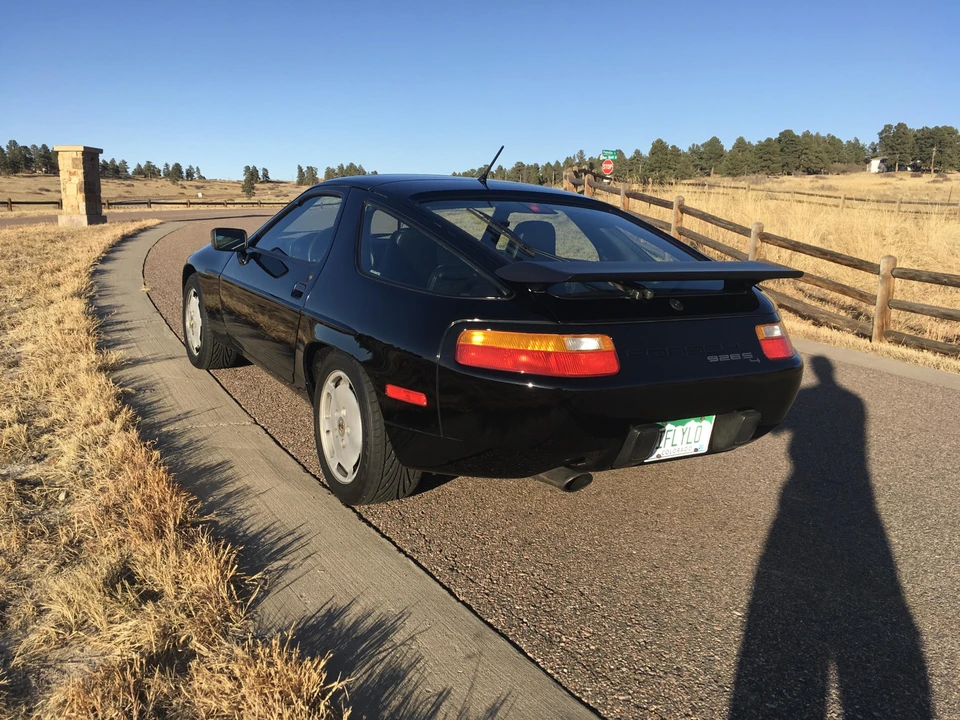 1989 Porsche 928 S4 - Image 8 of 31