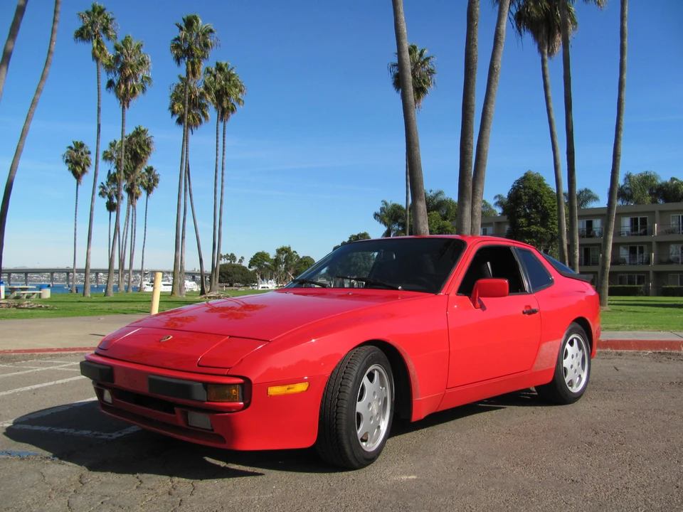 1989 Porsche 944 - Image 2 of 31