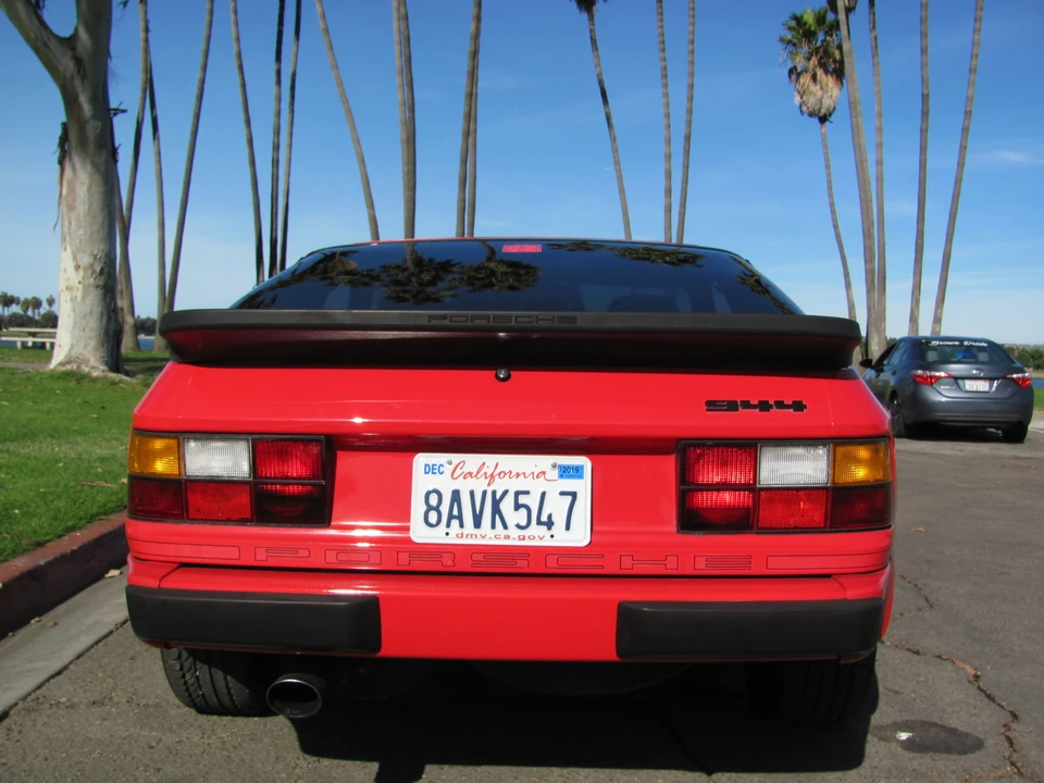 1989 Porsche 944 - Image 4 of 31