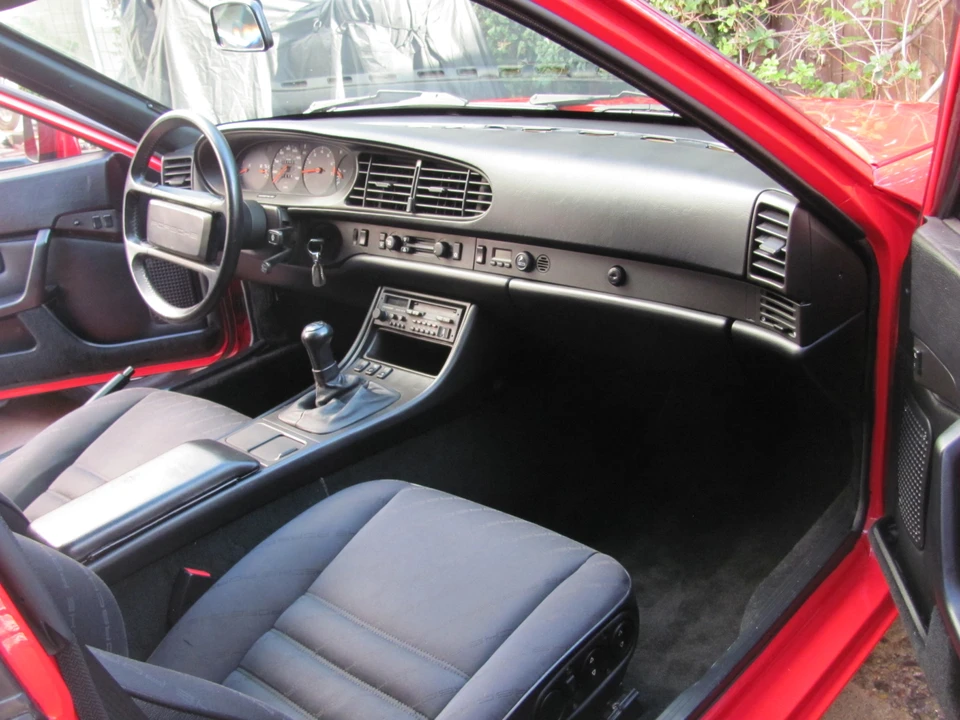 1989 Porsche 944 - Image 15 of 31