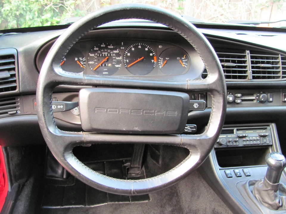 1989 Porsche 944 - Image 19 of 31