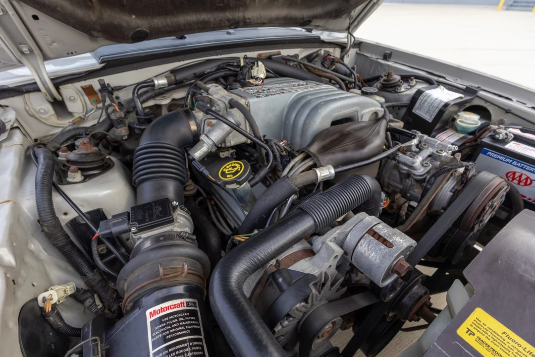 1990 Ford Mustang GT 3rd Gen - Image 6 of 8