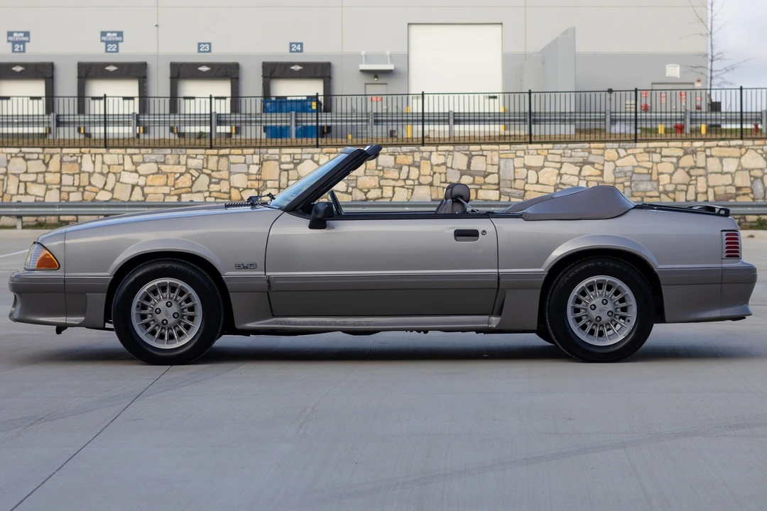 1990 Ford Mustang GT 3rd Gen - Image 3 of 8