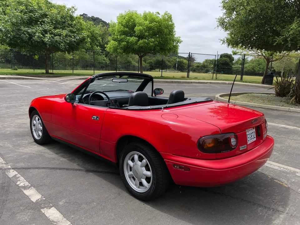 1990 Mazda NA MX-5 Miata - Image 10 of 31