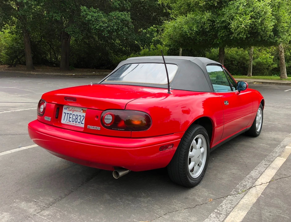 1990 Mazda NA MX-5 Miata - Image 7 of 31