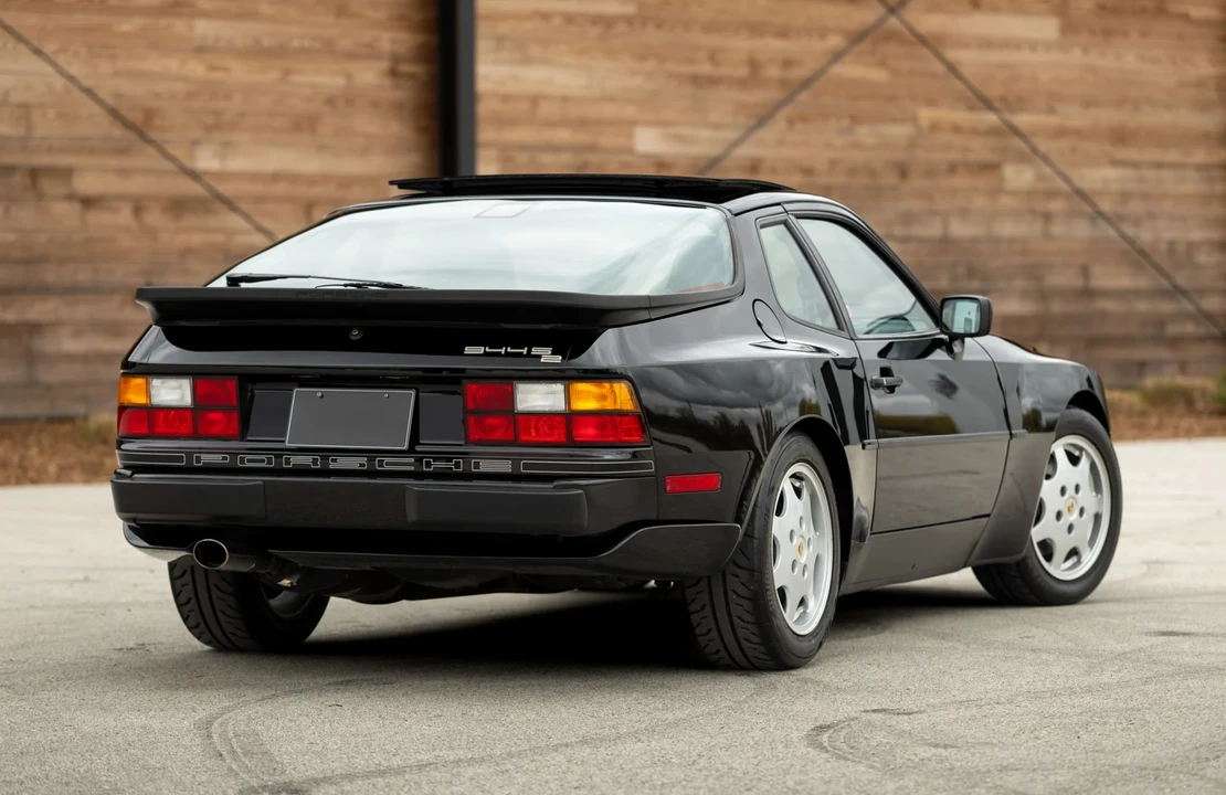 1990 Porsche 944 S2 - Image 16 of 31