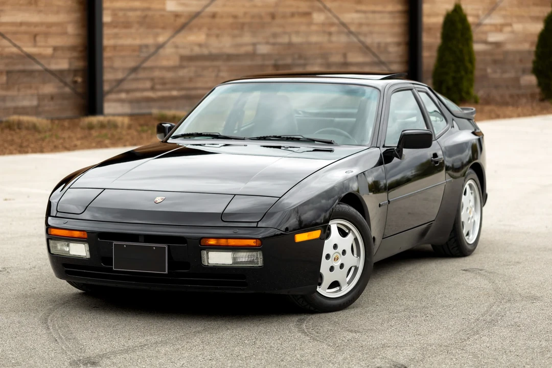 1990 Porsche 944 S2 - Image 6 of 31
