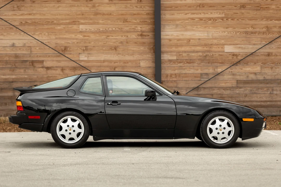 1990 Porsche 944 S2 - Image 19 of 31