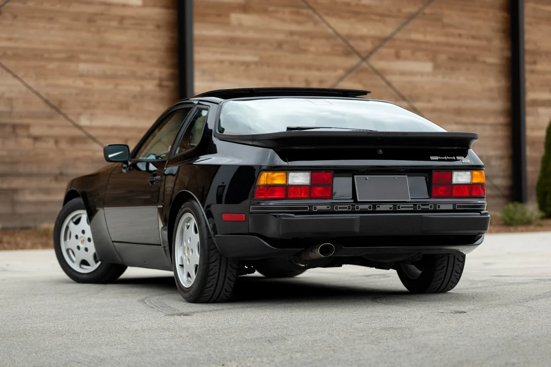 1990 Porsche 944 S2 - Image 11 of 31
