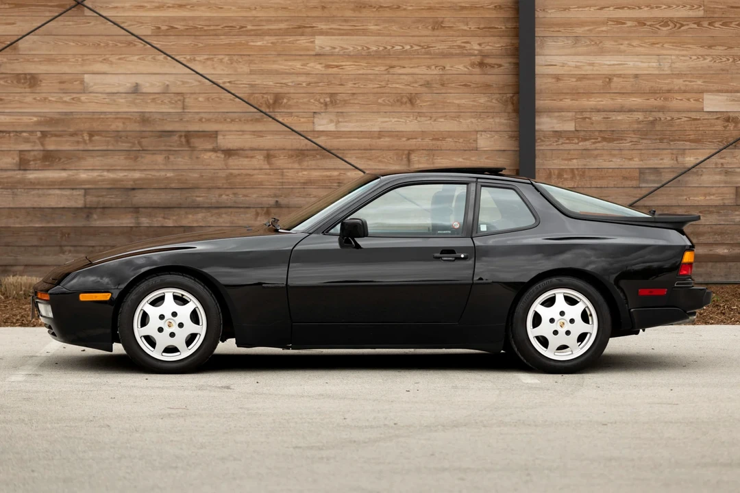 1990 Porsche 944 S2 - Image 9 of 31