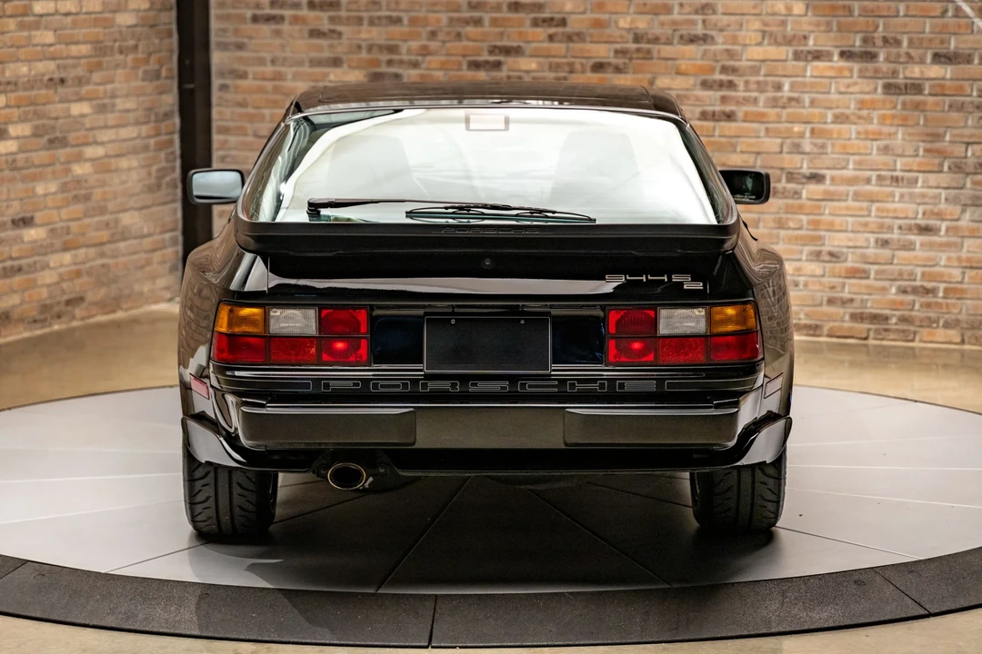 1990 Porsche 944 S2 - Image 14 of 31