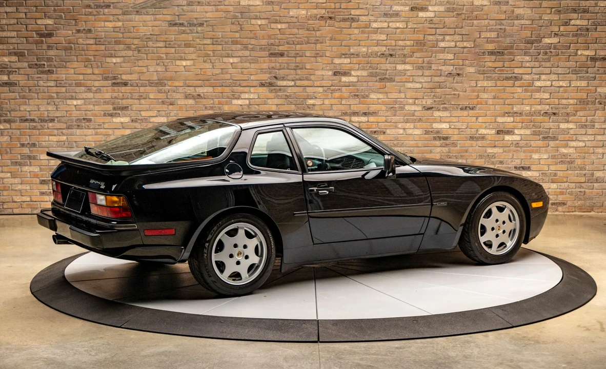 1990 Porsche 944 S2 - Image 18 of 31